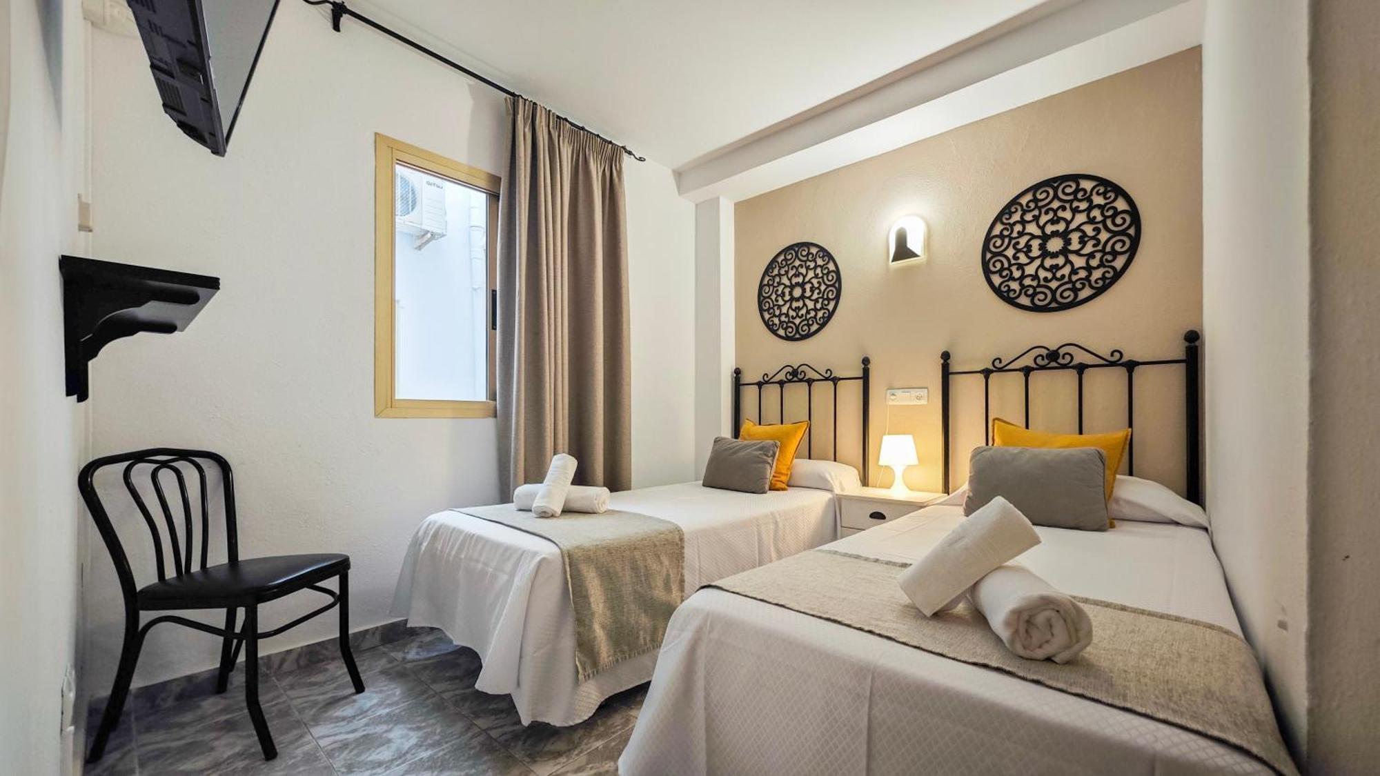 Hostal Dinamarca San Antonio  Exteriér fotografie