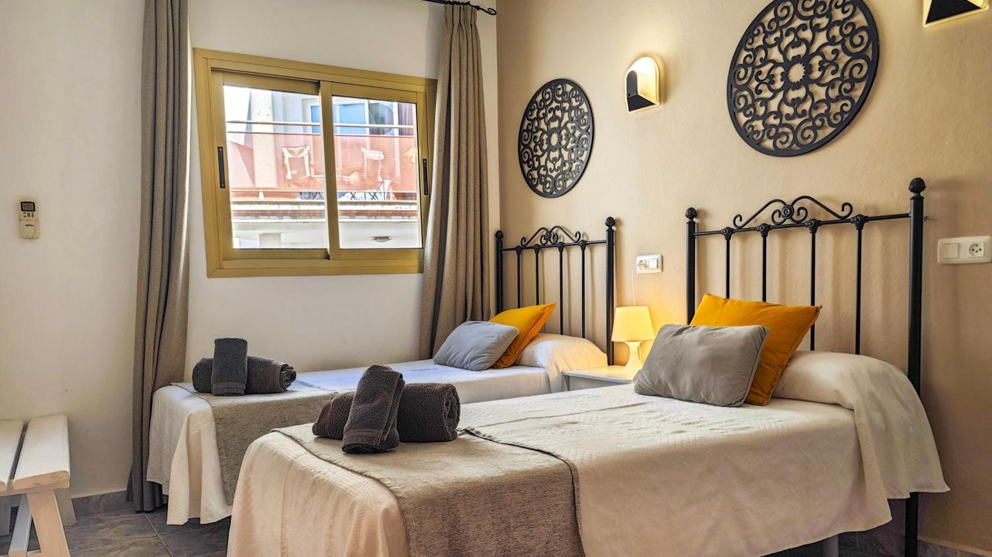Hostal Dinamarca San Antonio  Exteriér fotografie