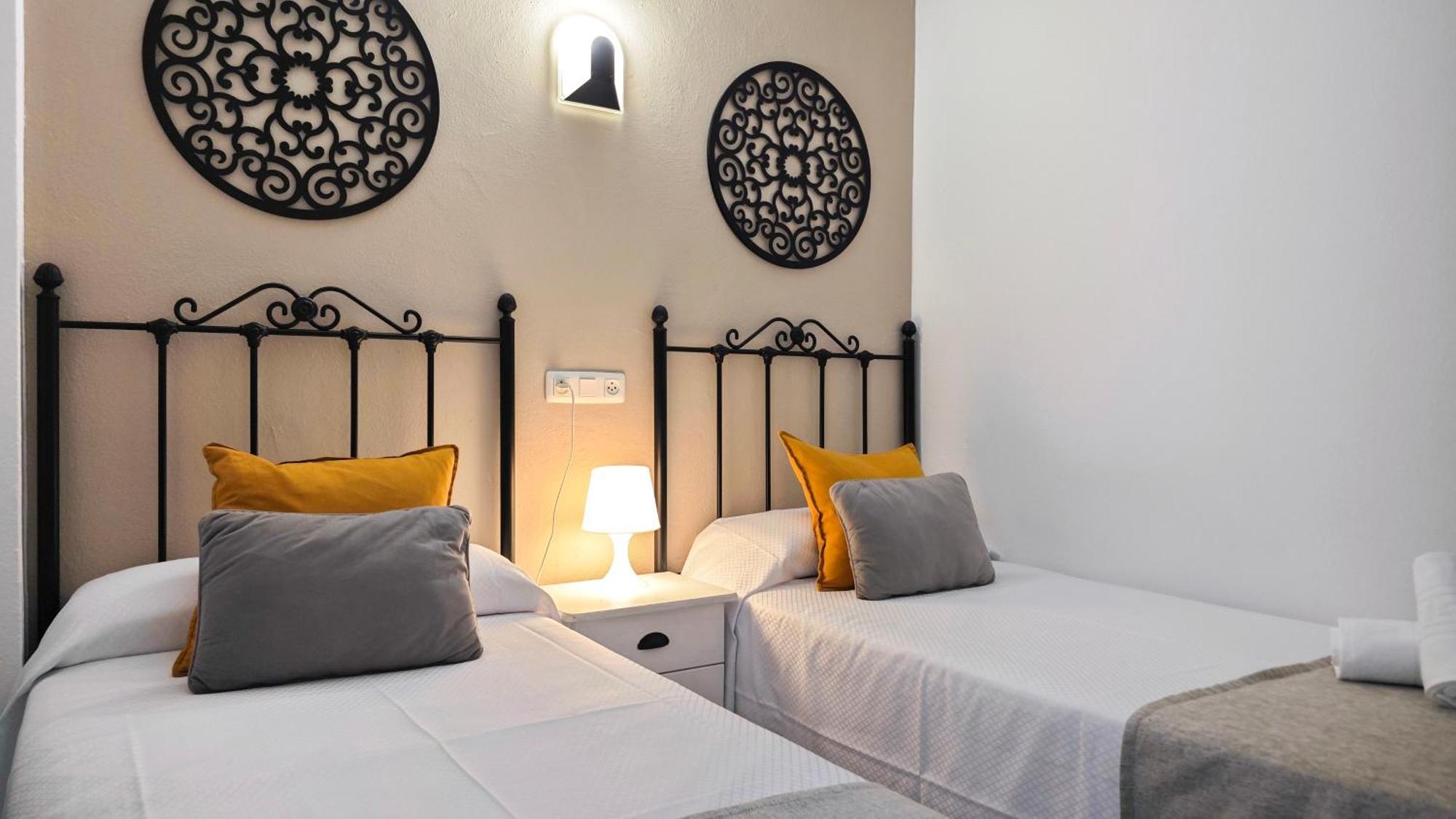 Hostal Dinamarca San Antonio  Exteriér fotografie