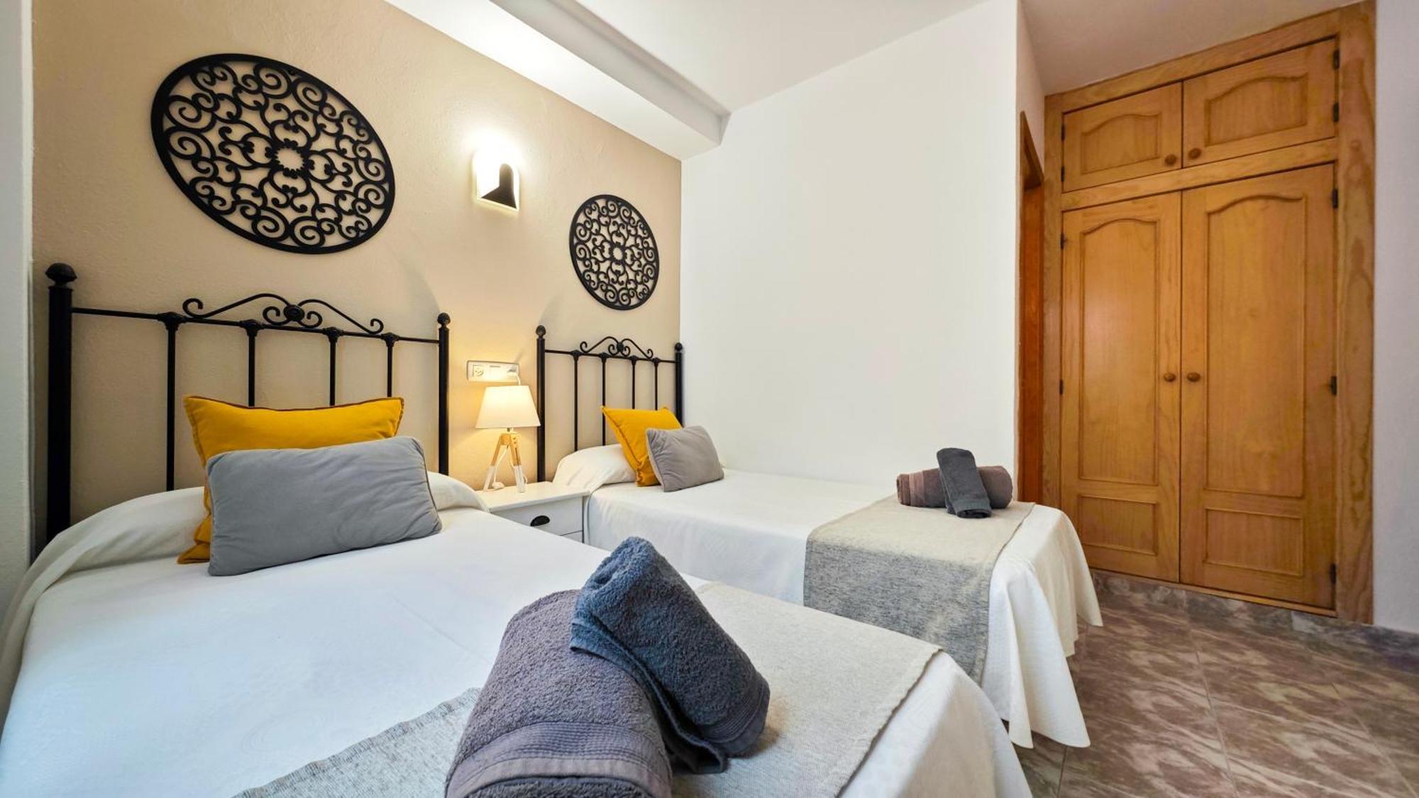 Hostal Dinamarca San Antonio  Exteriér fotografie